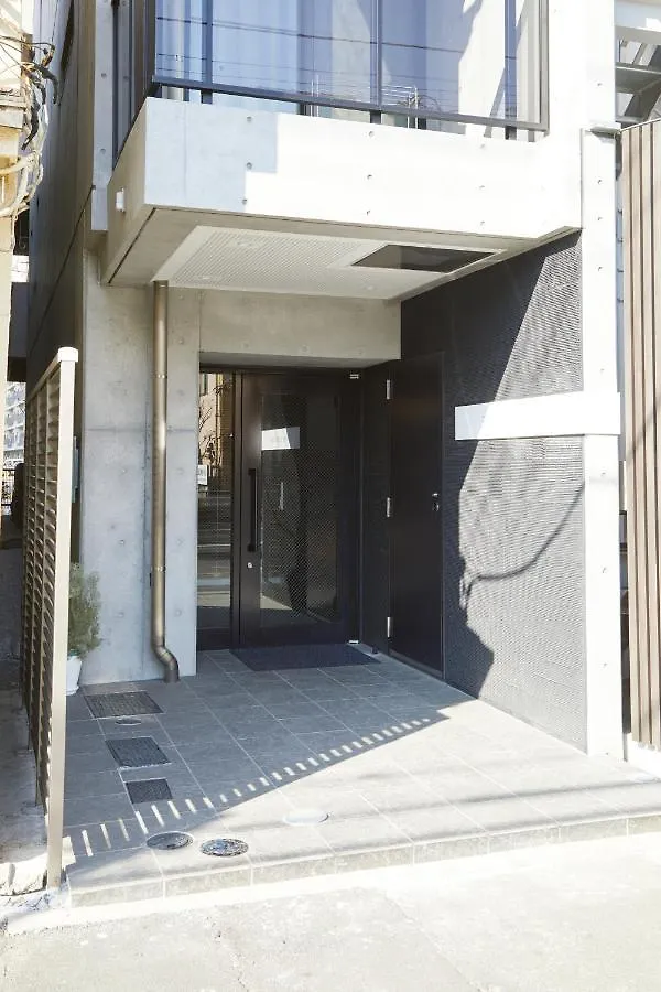 Prime Suites Tokyo 3*,